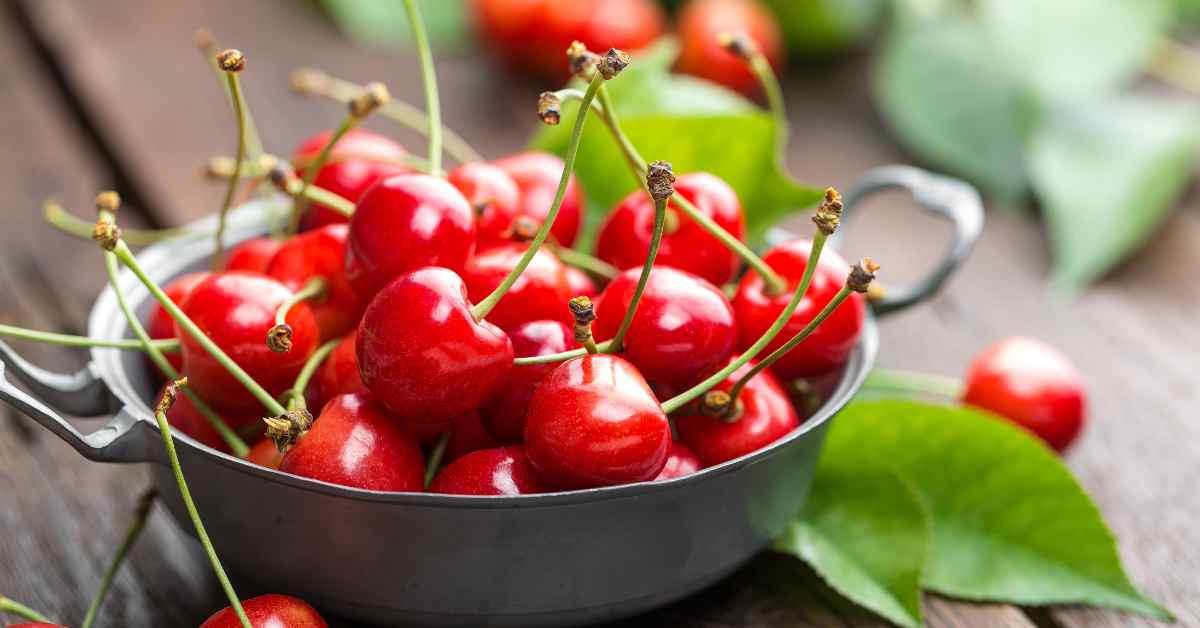 Benefits Of Eating Cherries-compressed