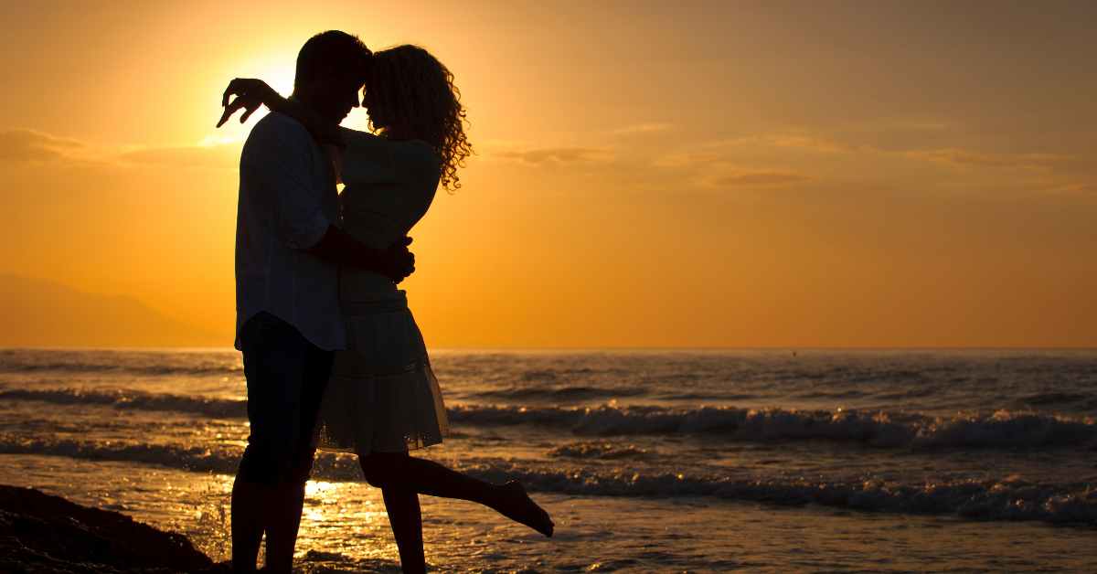 Evergreen Love Stories Best Romantic Movies of Bollywood-compressed