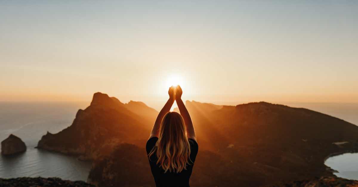 What is the difference between spirituality and religion-compressed