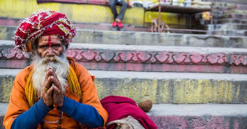 Know these interesting facts about the Dhuni of Sadhus-compressed