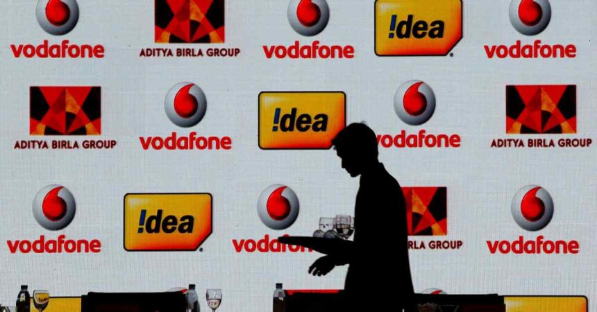 Vodafone Idea users will have a great time, in these 4 plans the company is giving 5GB data free, along with the benefit of OTT-compressed