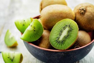 Kiwi Khane Ke Fayde
