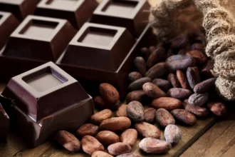 Dark Chocolate Khane Ke Fayde